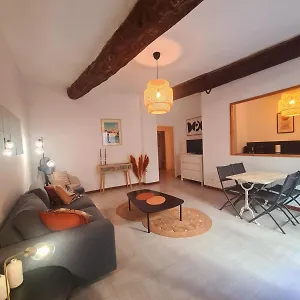 Intra Muros Avec Cour Privee , Avignon France
