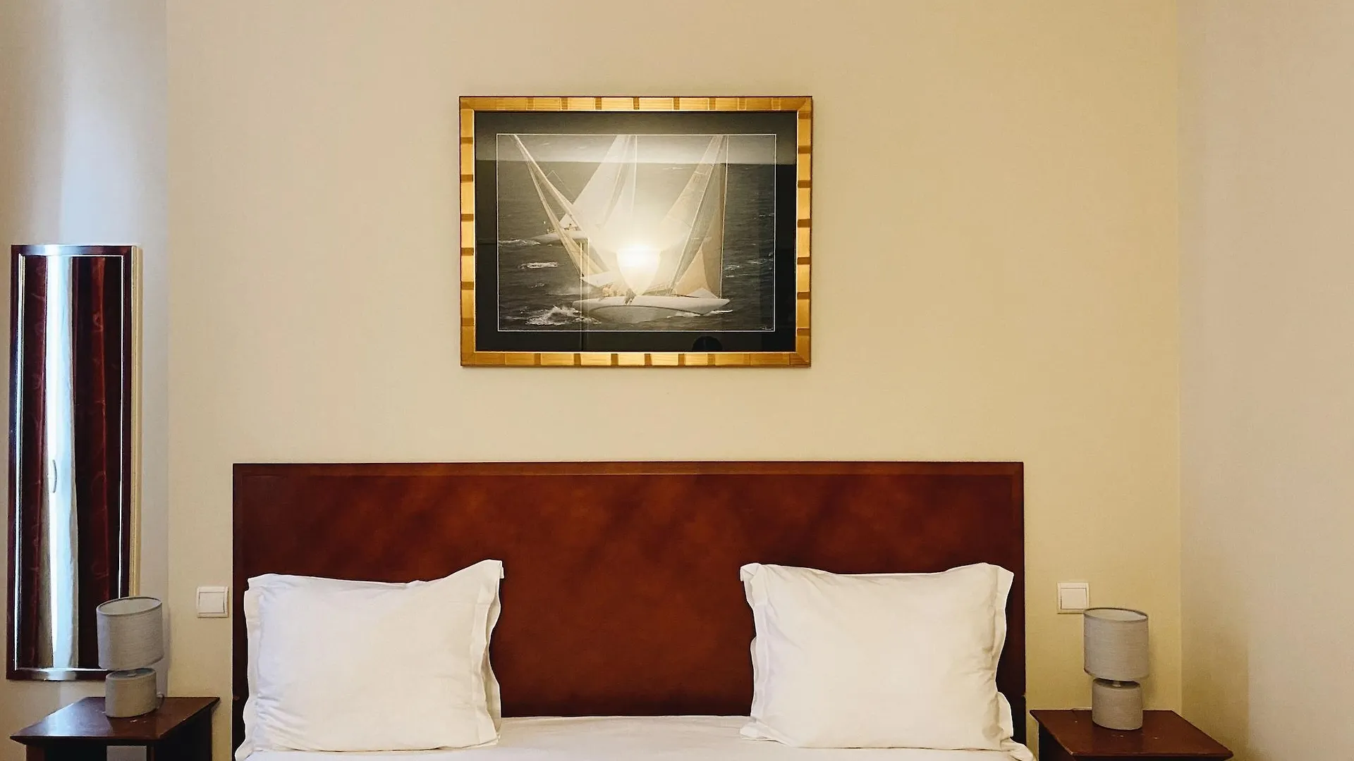 Hotel Bellevue Montmartre Paris
