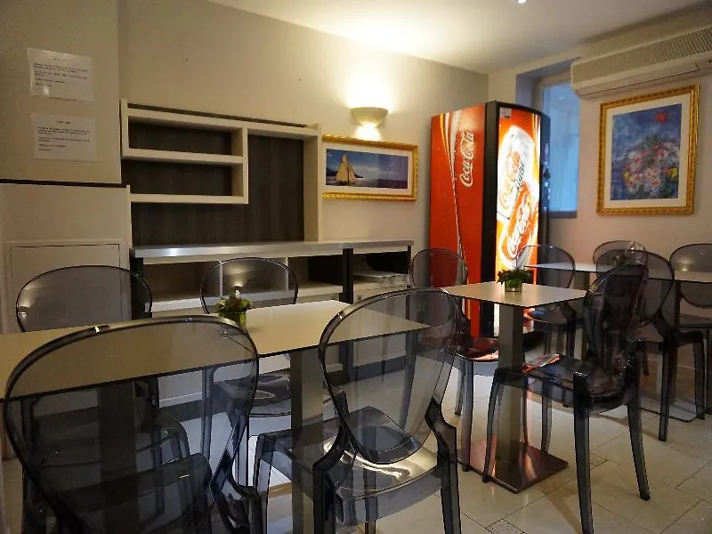 Hotel Bellevue Montmartre Paris 3*,